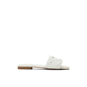 Kalia  /  Flat Sandals