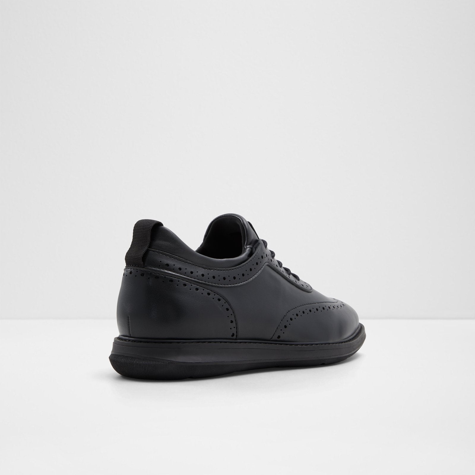 Kalister / Lace Ups