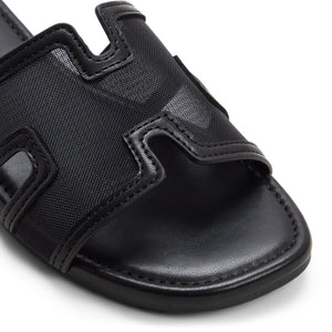 Kamiko \ Flat Sandals