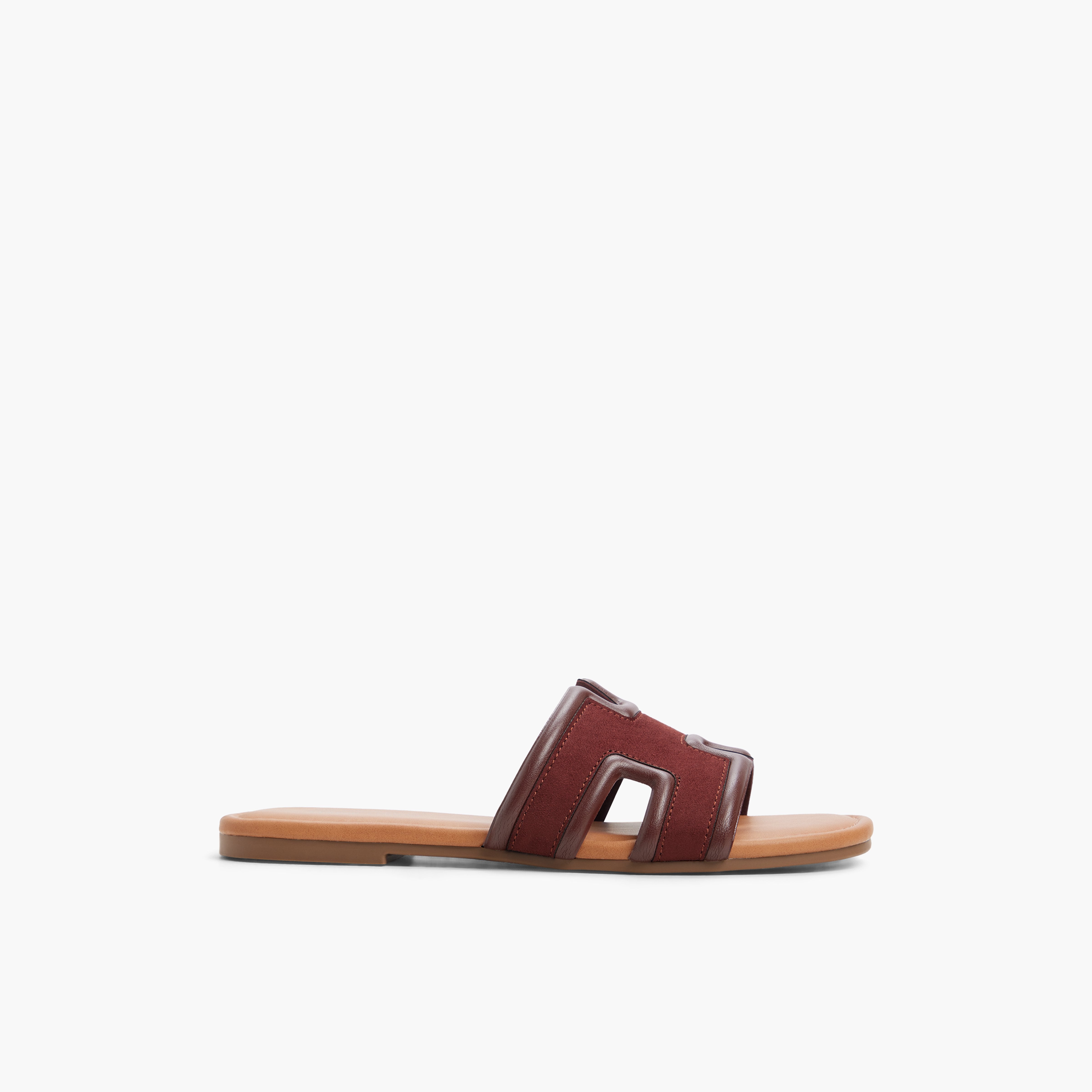 Kamiko \ Flat Sandals