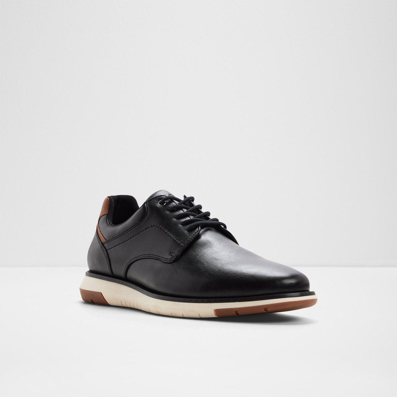 Kaplan / Lace Ups