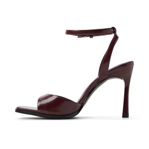 Kendrra / Heeled Sandals