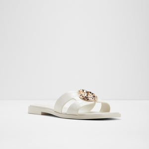 Khali / Flat Sandals