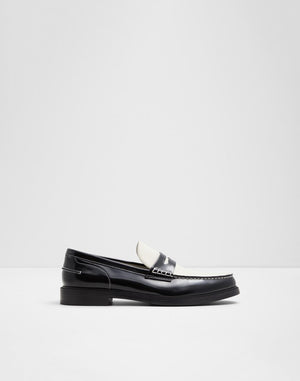 Kieran / Loafers