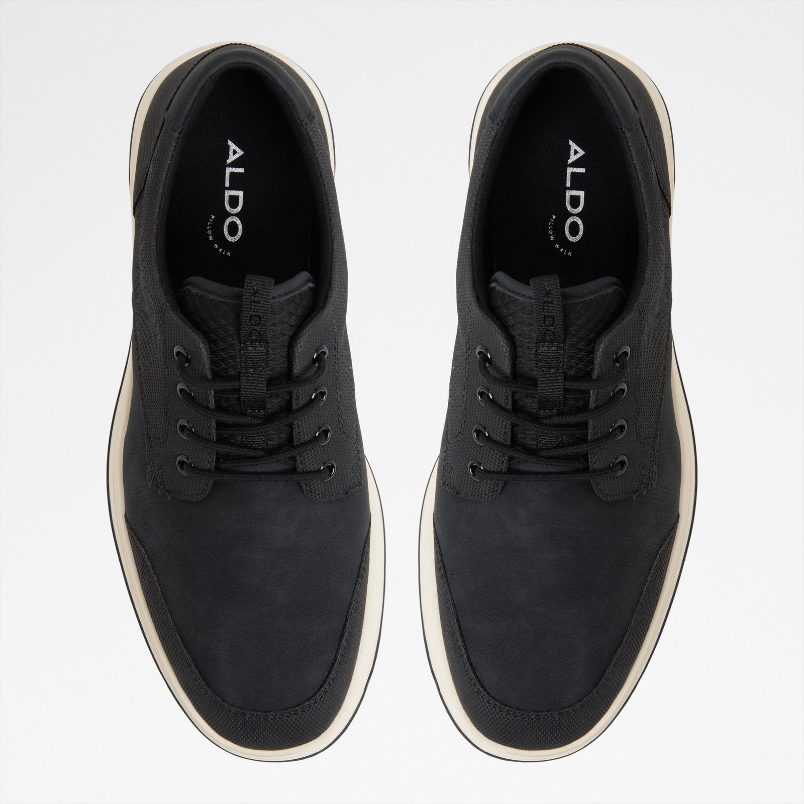 Konnor / Lace Ups