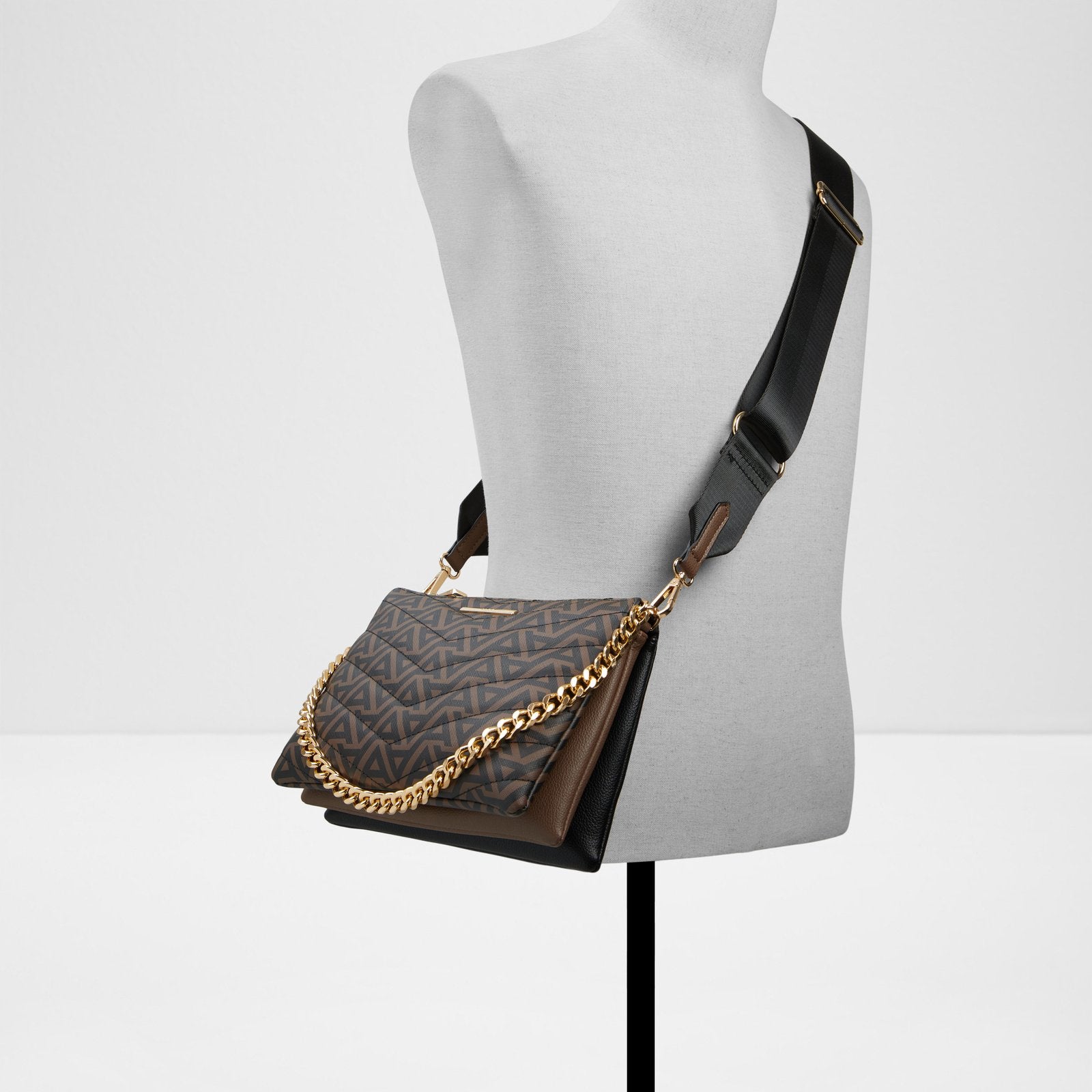Kosygin / Cross Body