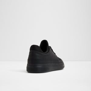 Kurtis / Sneakers
