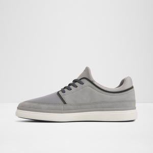 Kurtis / Sneakers