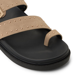 Kye  /  Flat Sandals