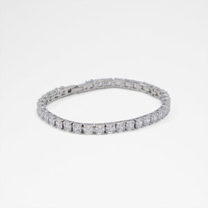 Laryn / إكسسوارات
