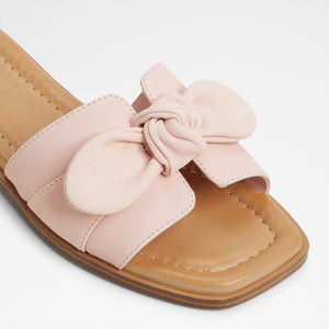 Lavinia / Flat Sandals