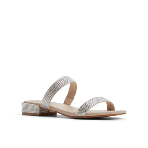 Leaah  /  Heeled Sandals