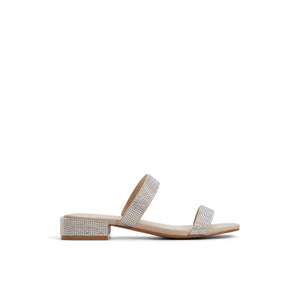Leaah  /  Heeled Sandals