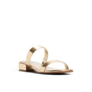 Leaah  /  Heeled Sandals