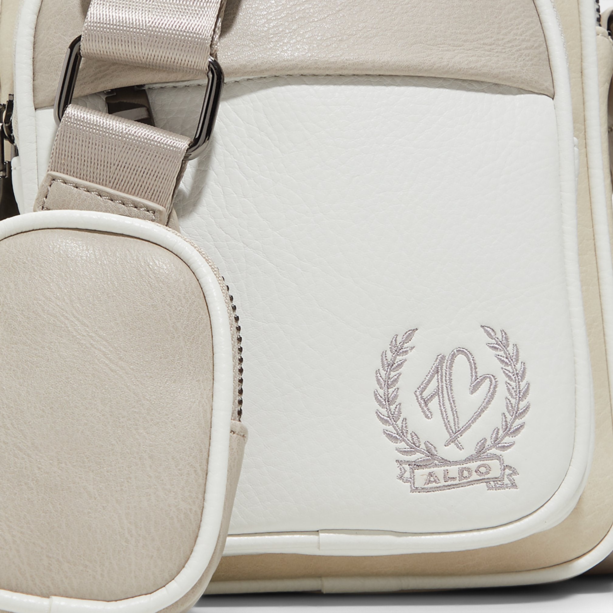 Legaorwen / Cross Body