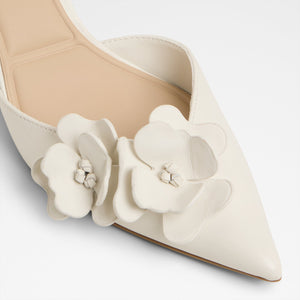 Leilania / Heeled Shoes