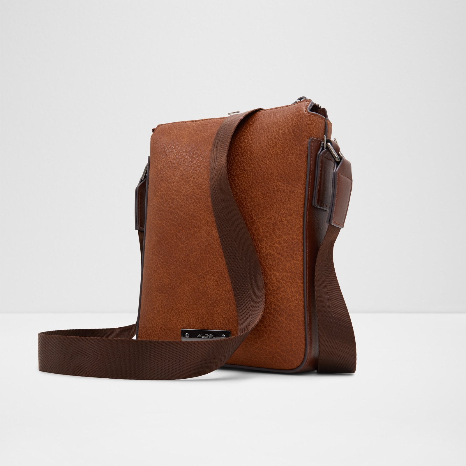 Leonel Bag - Brown - ALDO KSA