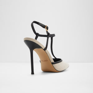 Leonna / Heeled Shoes