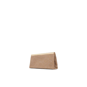 Leticiaa / Clutch