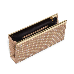 Leticiaa / Clutch