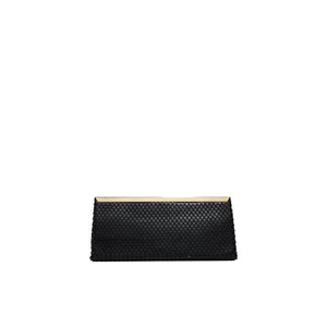 Leticiaa / Clutch