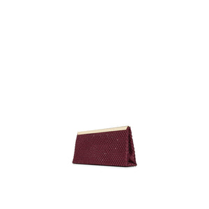 Leticiaa / Clutch