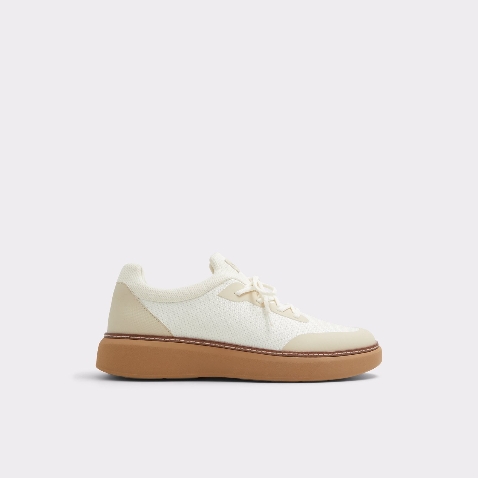 Lewiston / Sneakers