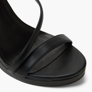 Lexiah \ Heeled Sandals