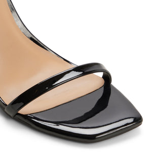 Leyyla / Heeled Sandals