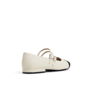 Libbi  /  Ballerinas & Mary Janes