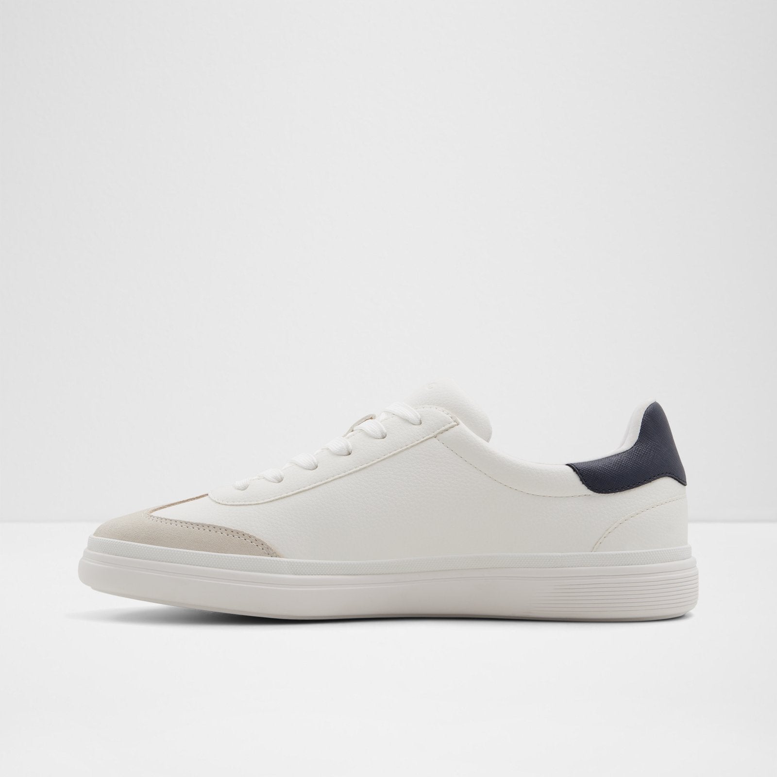 Lido / Sneakers
