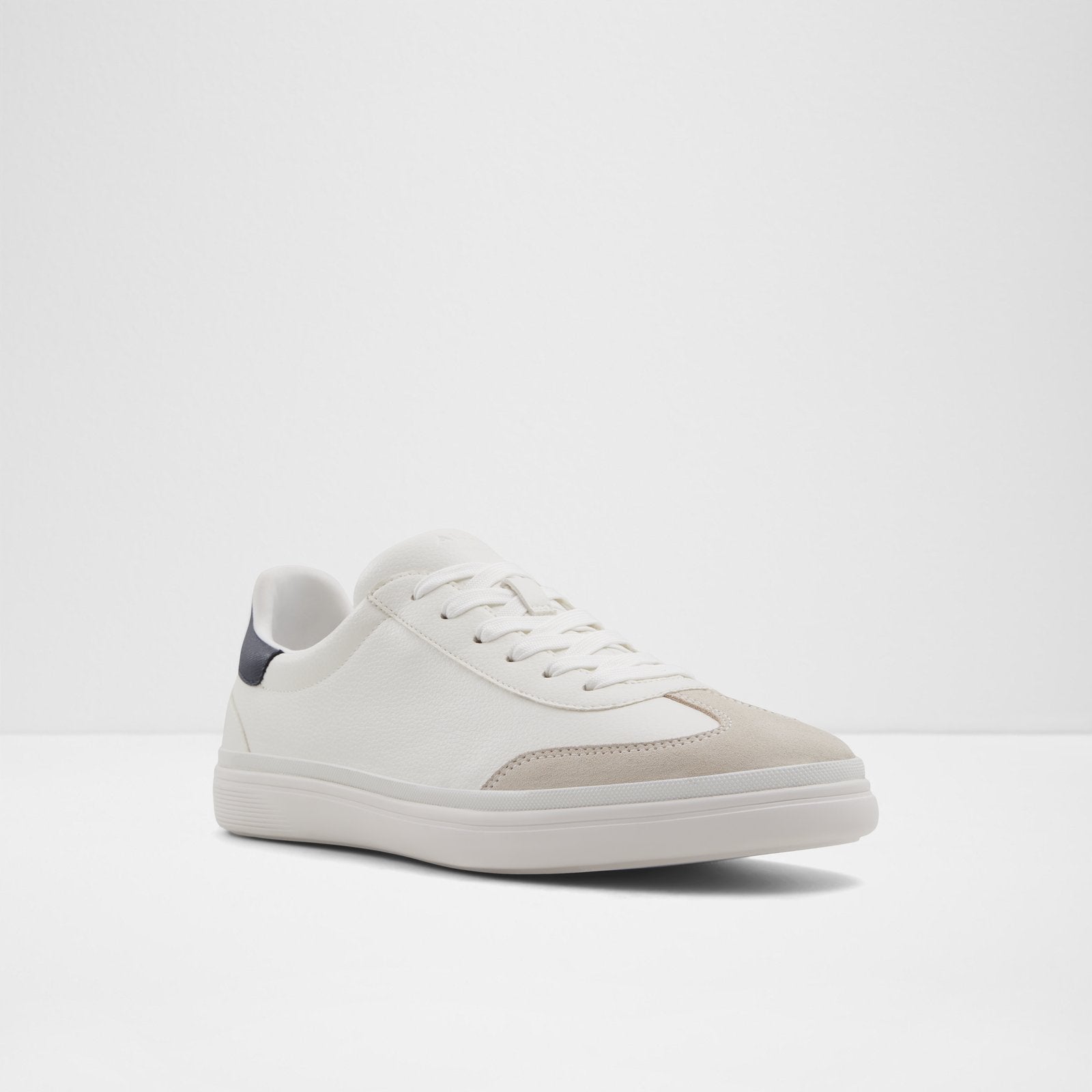 Lido / Sneakers