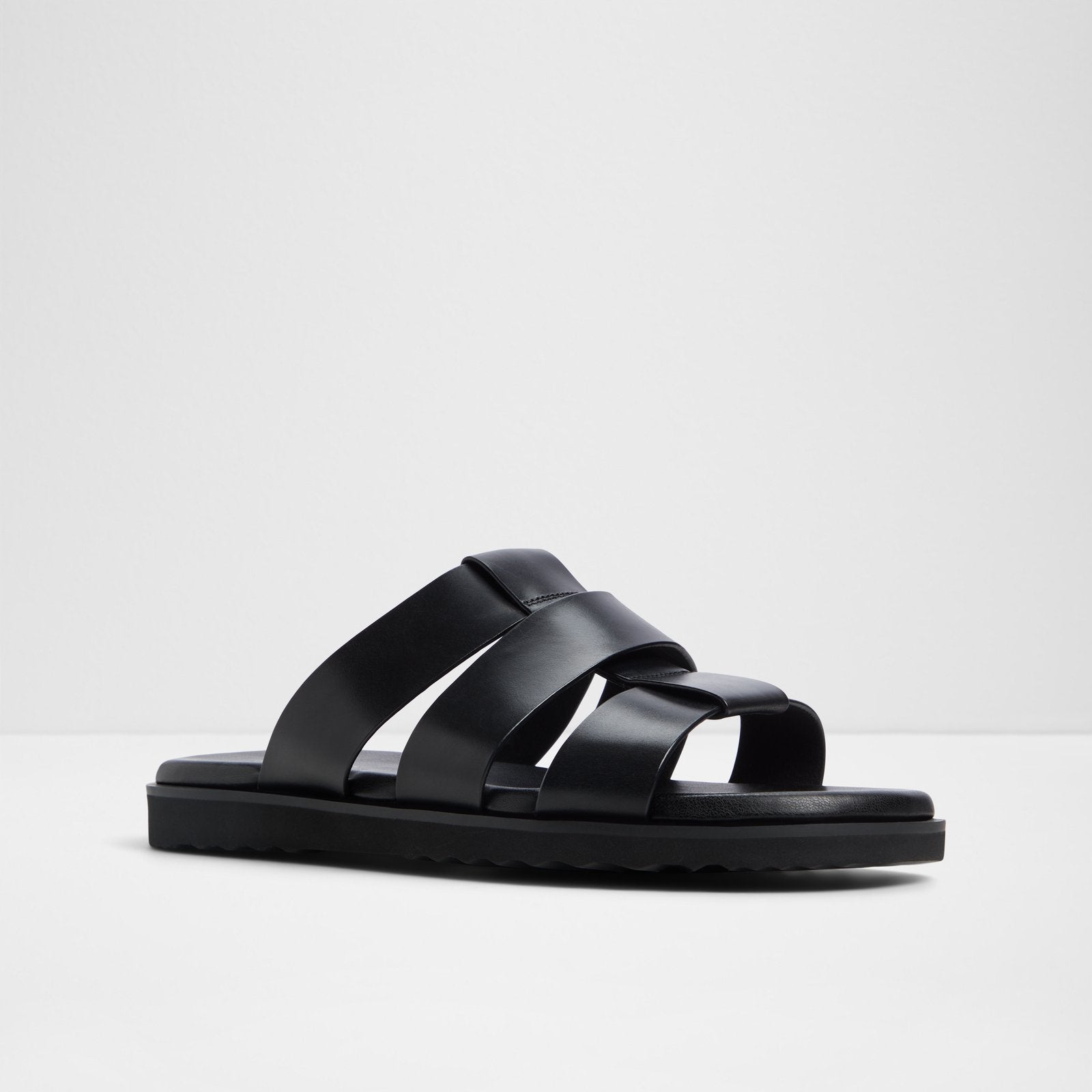 Light / Flat Sandals
