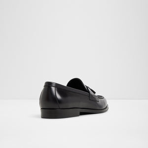 Lionel / Loafers