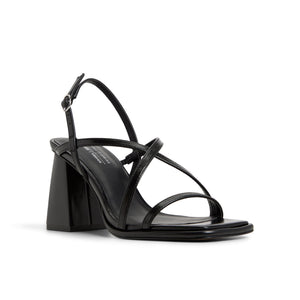 Lioraa / Heeled Sandals