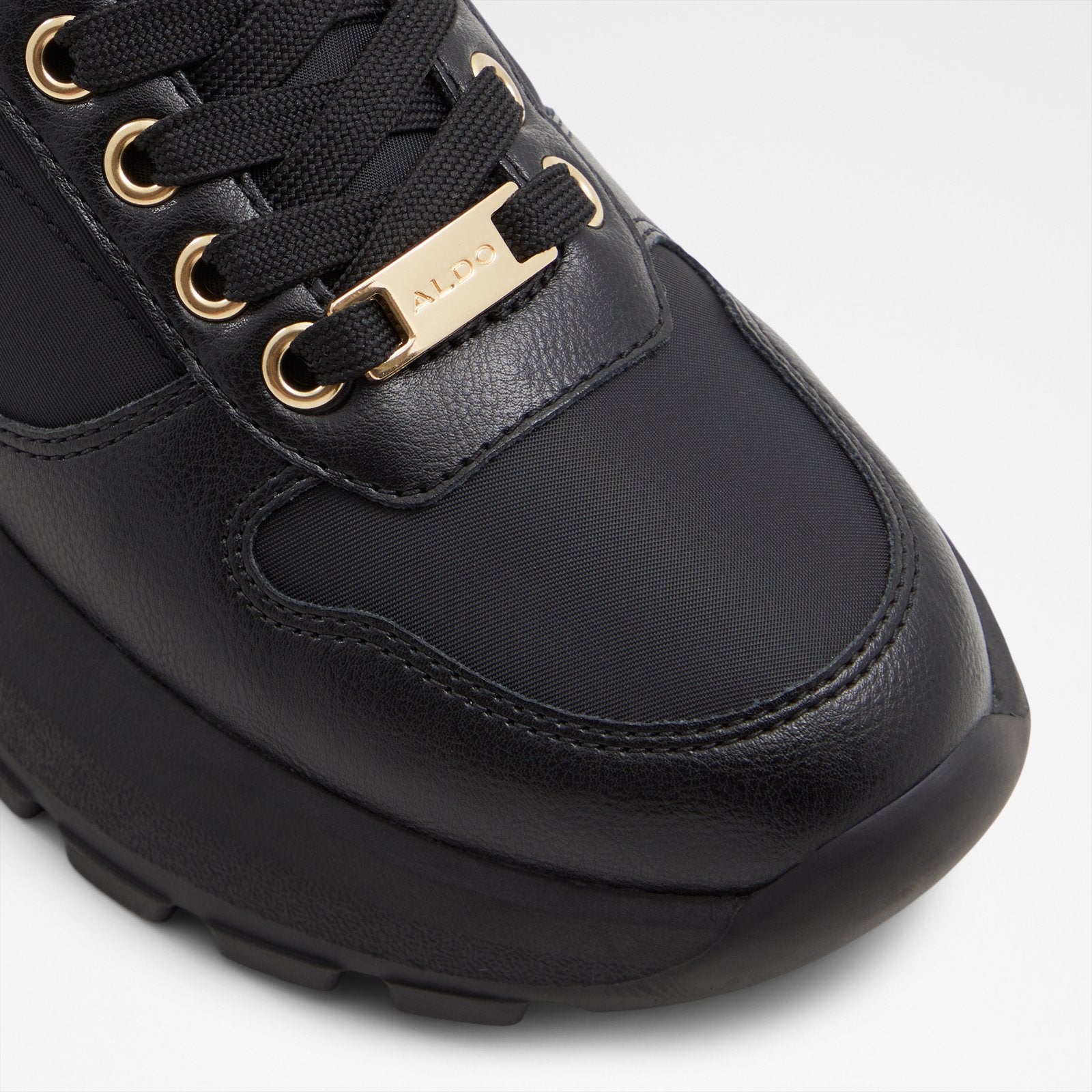 Lisette / Sneakers