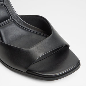 Lisia / Heeled Sandals