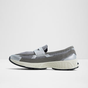 Loafersnkr / أحذية رياضية