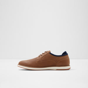 Luca / Sneakers