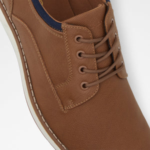 Luca / Sneakers