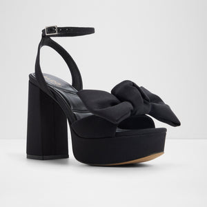 Luscious / Heeled Sandals