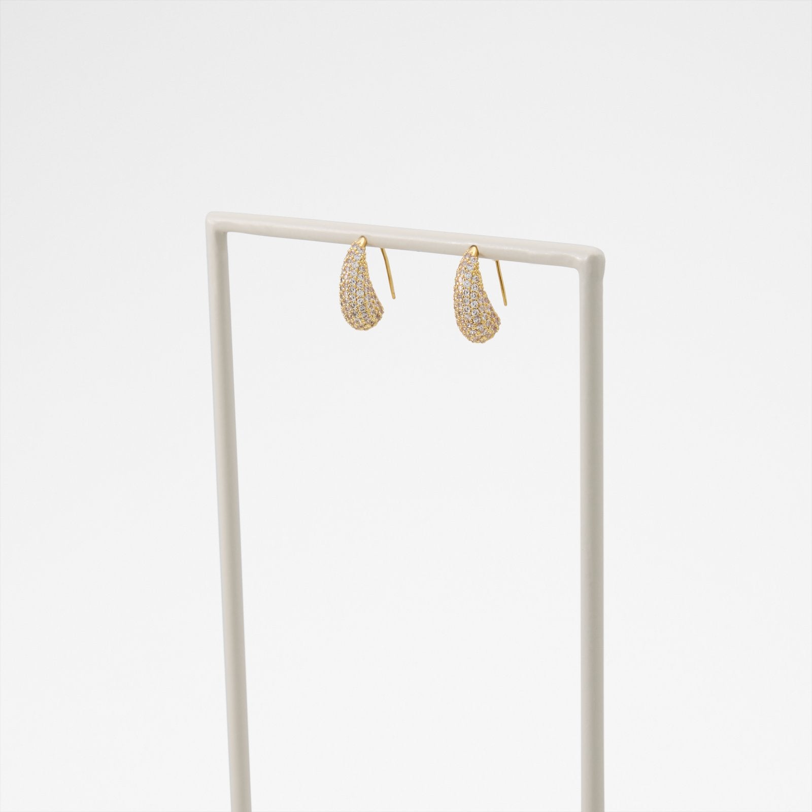 Luxedrop / Earrings