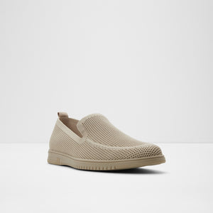 Luxton / Slip Ons