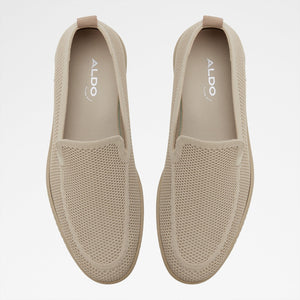 Luxton / Slip Ons