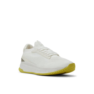 Macan  /  Sneakers