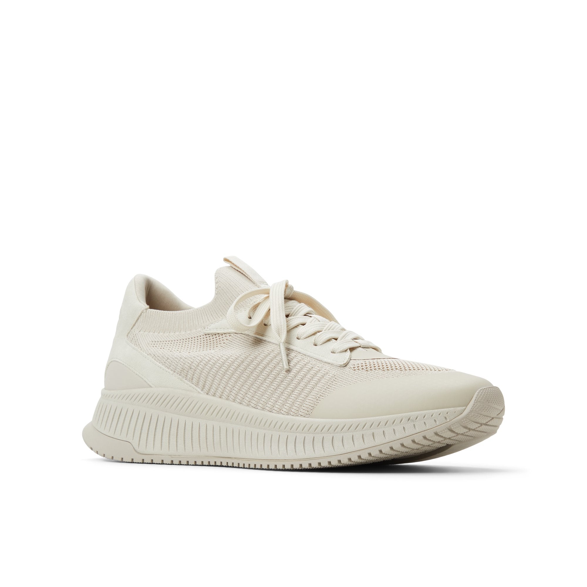 Macan  /  Sneakers