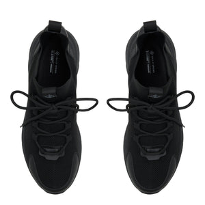 Machina / Sneakers