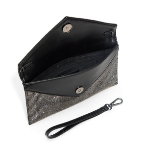 Mackenziee  /  Wristlet