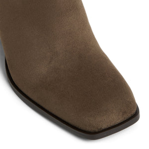 Madalynne / Mid-Calf Boots
