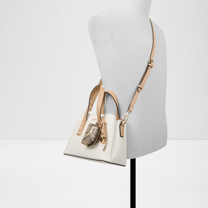 Maeliabag / حقيبة ساتشل